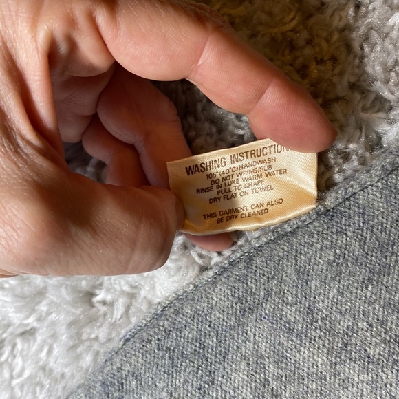 Vintage Wool Menswear Sweater Vest 100% Lambswool Made in England - Picture 16 of 16